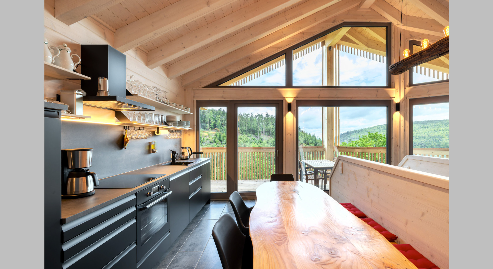 SchwarzwaldDeck Innen OG