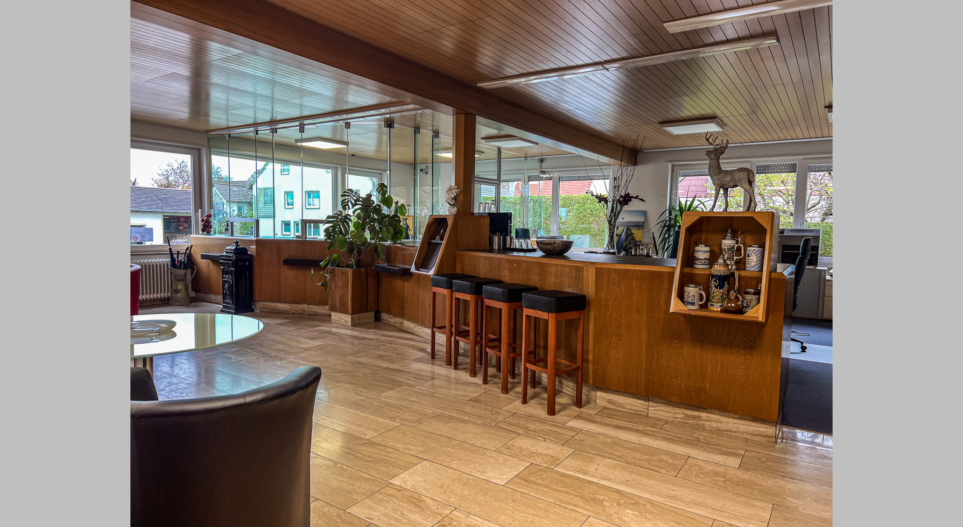 Lobby mit Kassenraum 